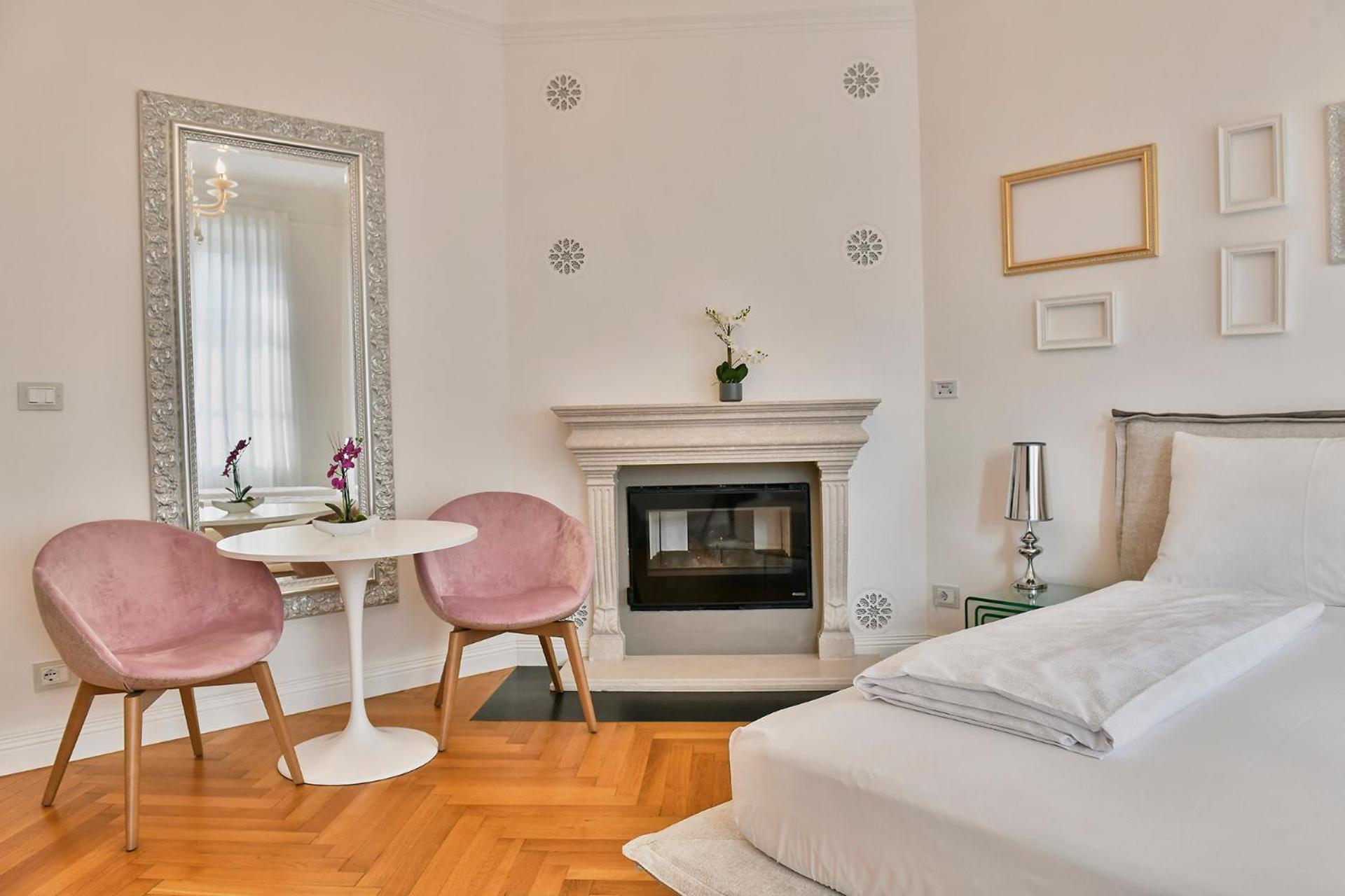 Wosching Haus Roemer Living Apartment Merano Exterior foto